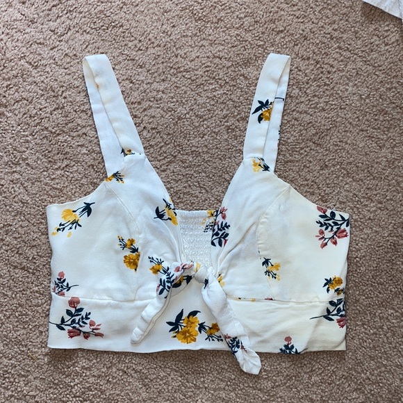 PacSun Tops - PacSun Floral Crop Top